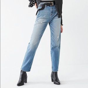 Urban Outfitters High Waist Boyfriend Jeans